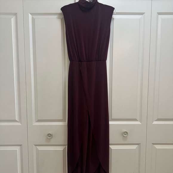 Weissman Deep Burgundy Sleeveless Jumpsuit - Picture 2 of 4